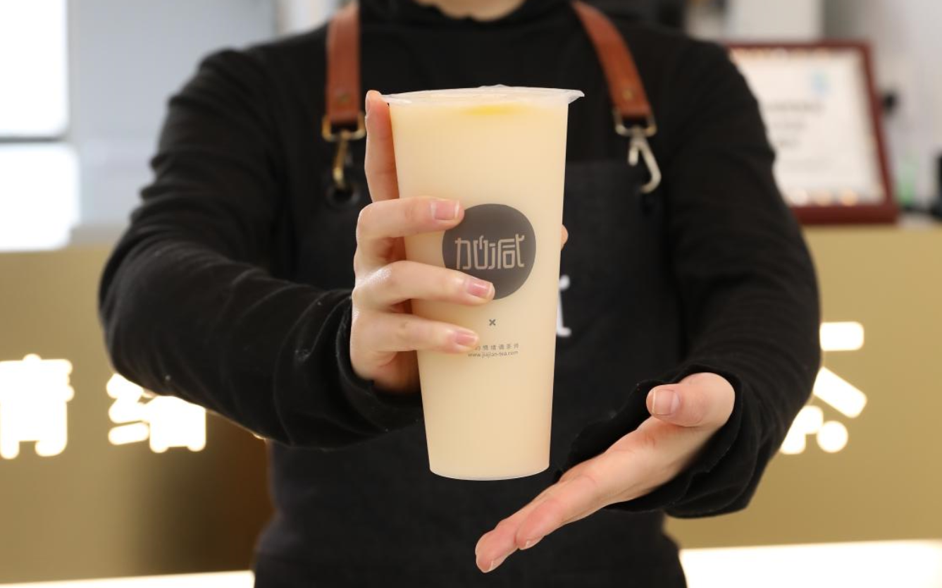 bifa必发茶饮：选择奶茶加盟应该考虑品牌哪些实力