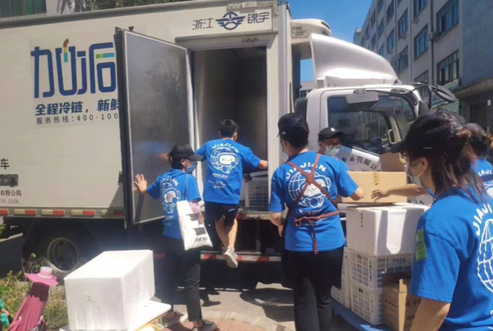 共克时艰战疫情，bifa必发一直在路上